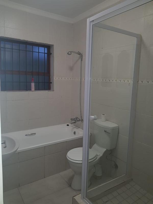 2 Bedroom Property for Sale in Brackenfell South Western Cape